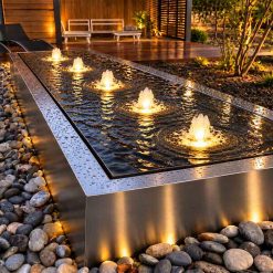 Hồ Đài Phun Nước Inox 304 Hình Chữ Nhật với 5 vòi phun sủi bọt đèn LED âm nước bánh xe màu vàng 3000K